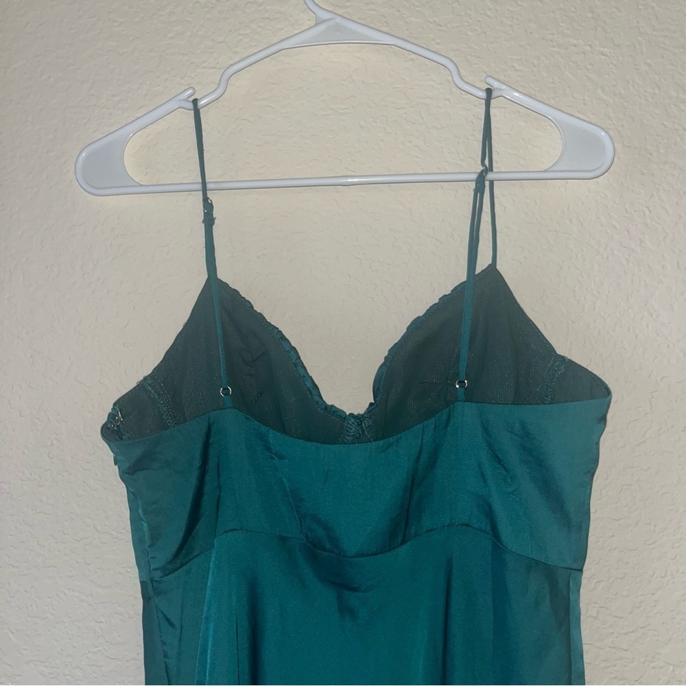 Hello Molly Forest Green Spaghetti Strap Front Tie Maxi Dress Size Large 8 NWT - Picture 5 of 15
